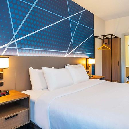 Comfort Suites Kelowna Zewnętrze zdjęcie