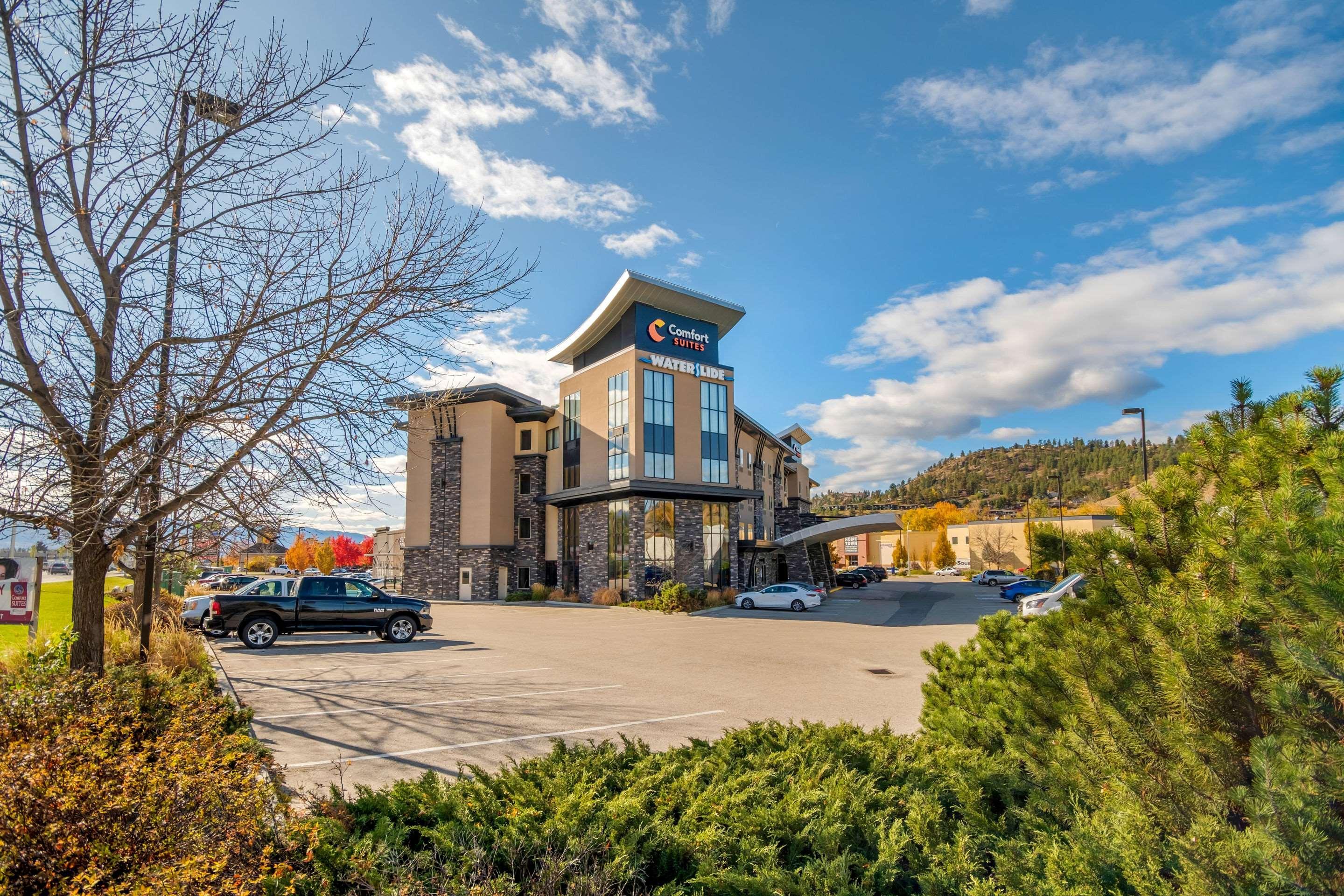 Comfort Suites Kelowna Zewnętrze zdjęcie