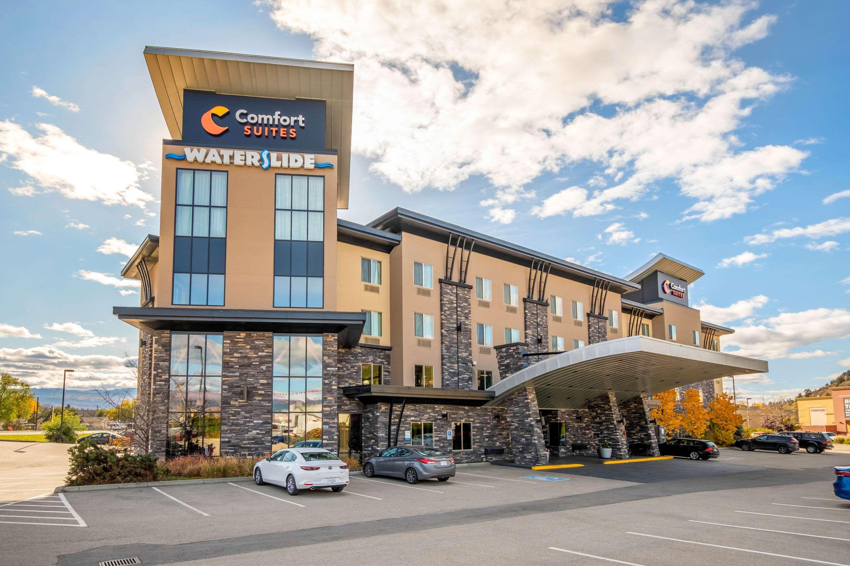Comfort Suites Kelowna Zewnętrze zdjęcie
