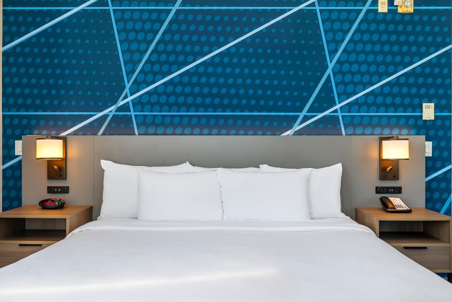 Comfort Suites Kelowna Zewnętrze zdjęcie
