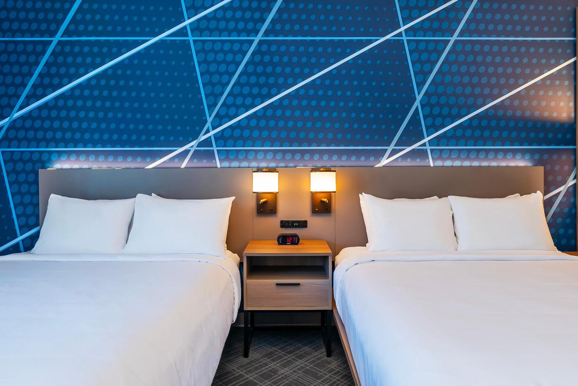 Comfort Suites Kelowna Zewnętrze zdjęcie