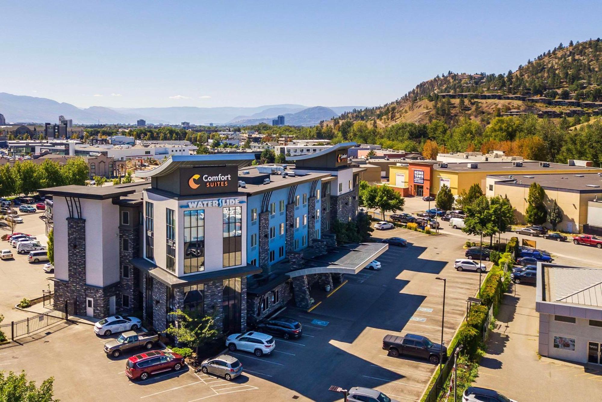 Comfort Suites Kelowna Zewnętrze zdjęcie