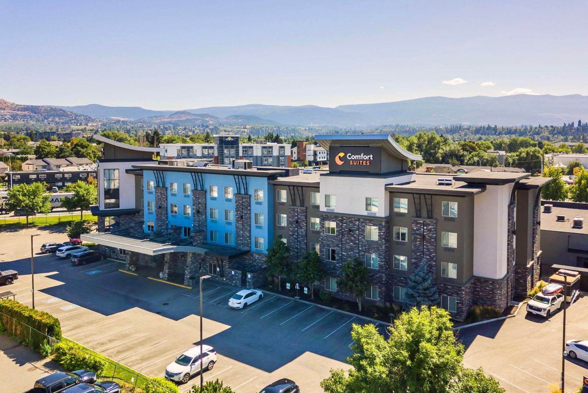 Comfort Suites Kelowna Zewnętrze zdjęcie
